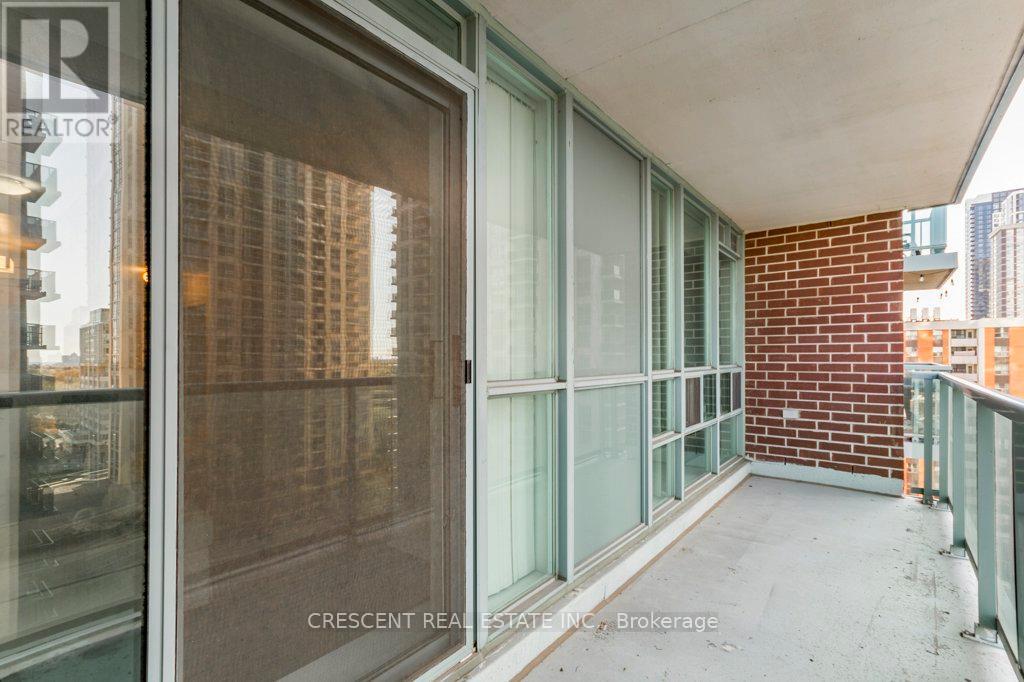 1106 - 9 Michael Power Place, Toronto, Ontario  M9A 0A5 - Photo 27 - W13123832