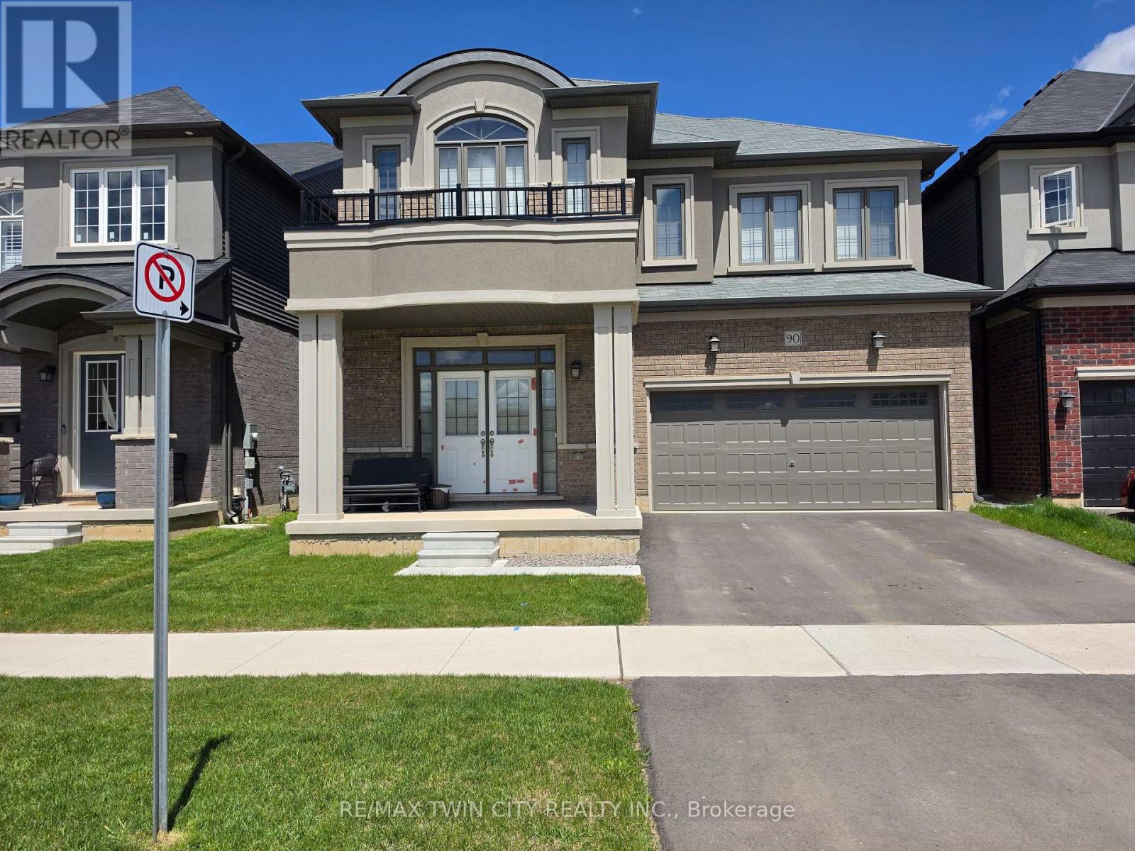90 Stauffer Road, Brantford, Ontario  N3V 0B5 - Photo 3 - X13123754