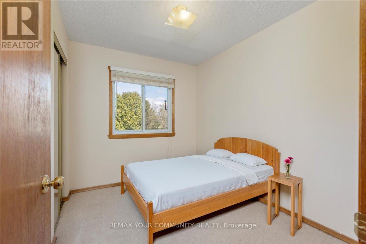 586 Rohallion Road, Kawartha Lakes (Carden), Ontario  L0K 1B0 - Photo 22 - X13123756