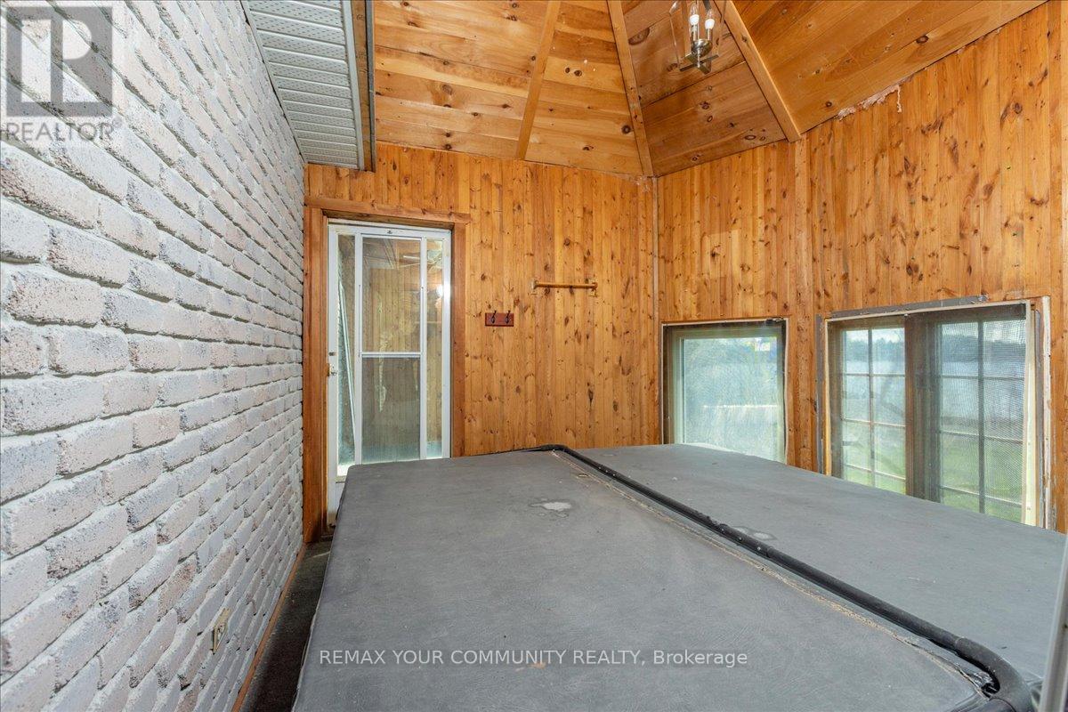 586 Rohallion Road, Kawartha Lakes (Carden), Ontario  L0K 1B0 - Photo 26 - X13123756