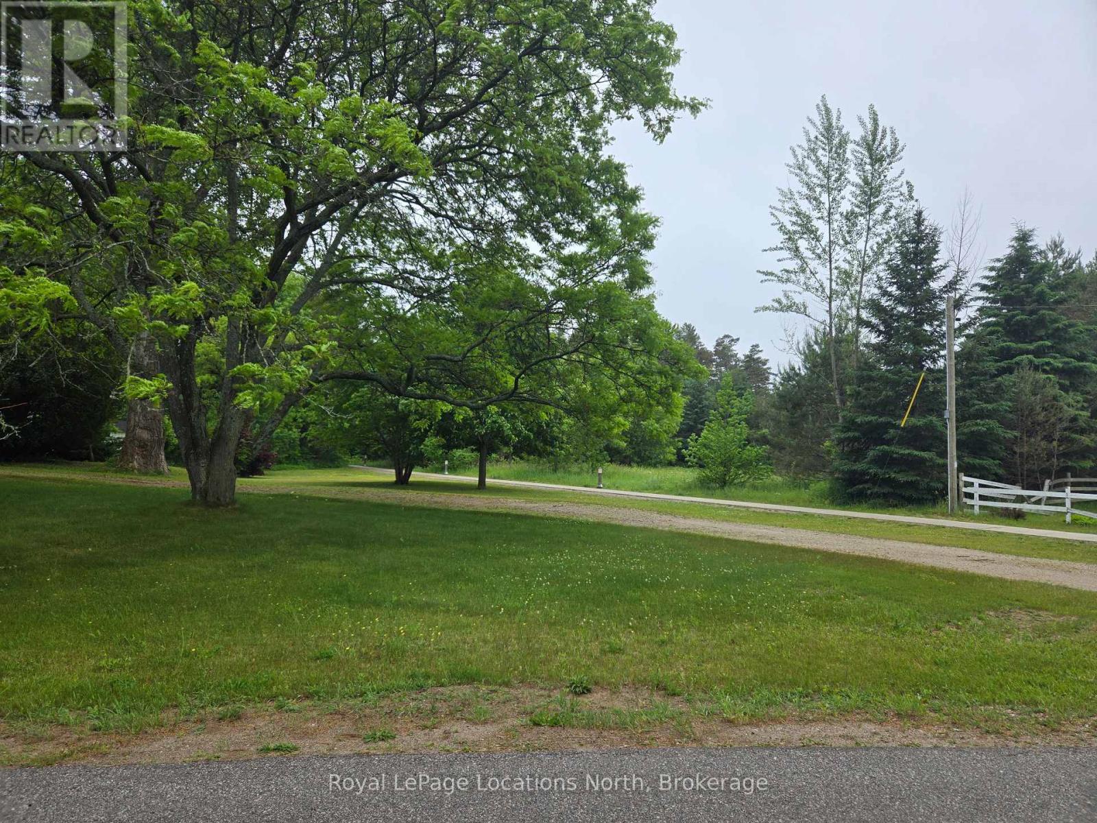 8 Jonathan Court, Clearview, Ontario  L0M 1S0 - Photo 14 - S13124070