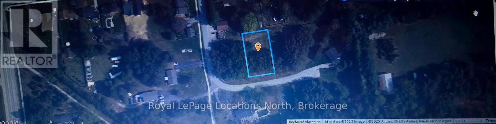 8 Jonathan Court, Clearview, Ontario  L0M 1S0 - Photo 8 - S13124070