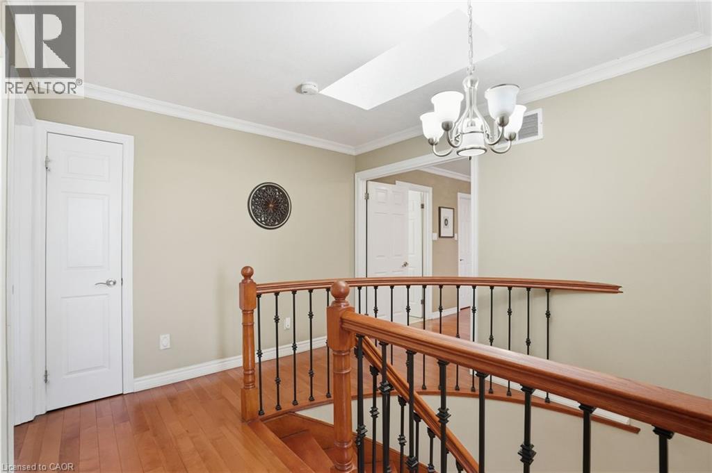 9 Stone Gate Drive, Grimsby, Ontario  L3M 5C6 - Photo 23 - 40830008