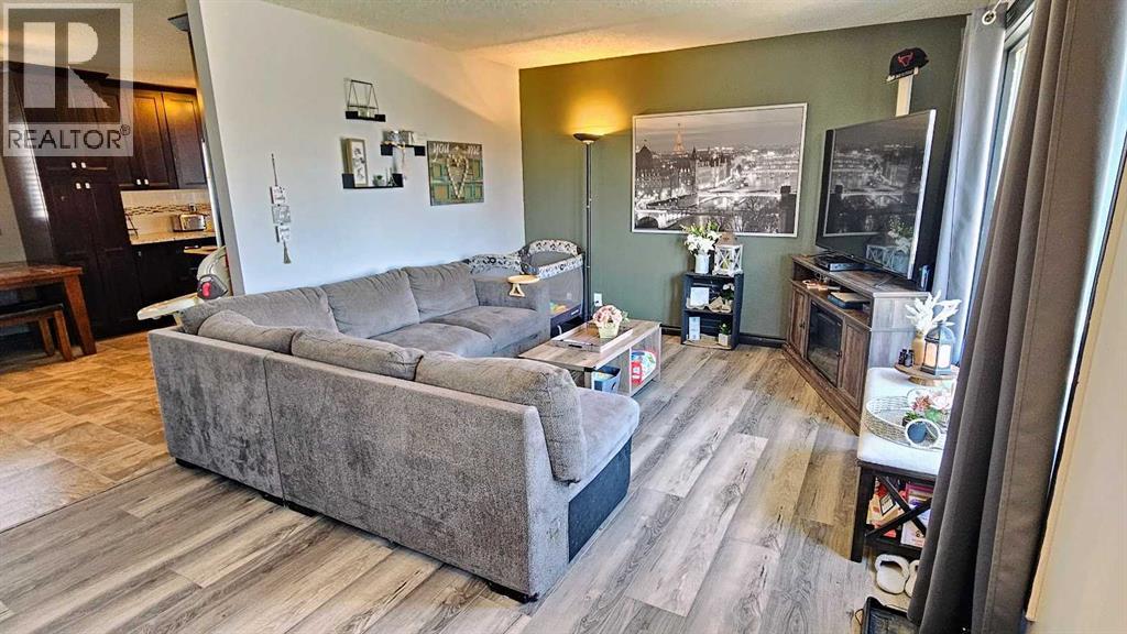409 400 Southridge Place, Didsbury, Alberta  T0M 0W0 - Photo 4 - A2309397