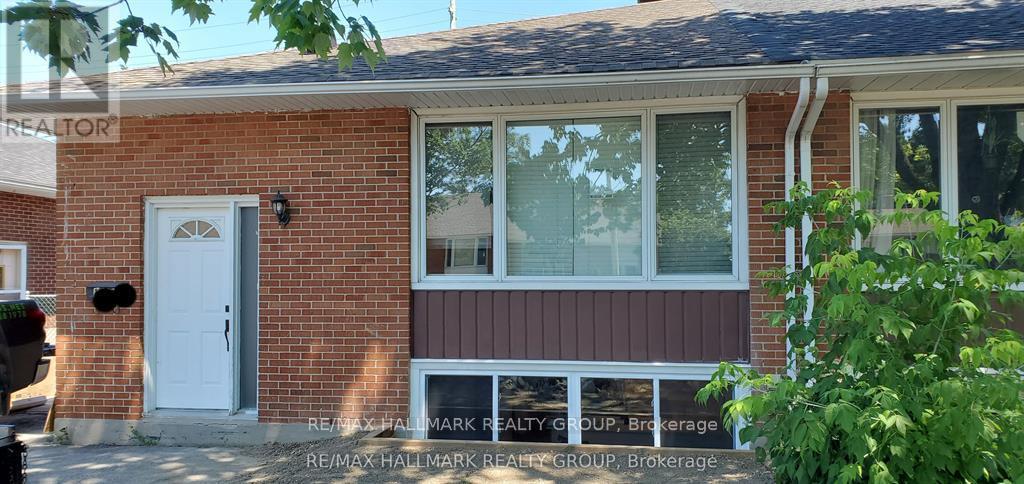 1329 BLOOMSBURY CRESCENT, Ottawa, Ontario