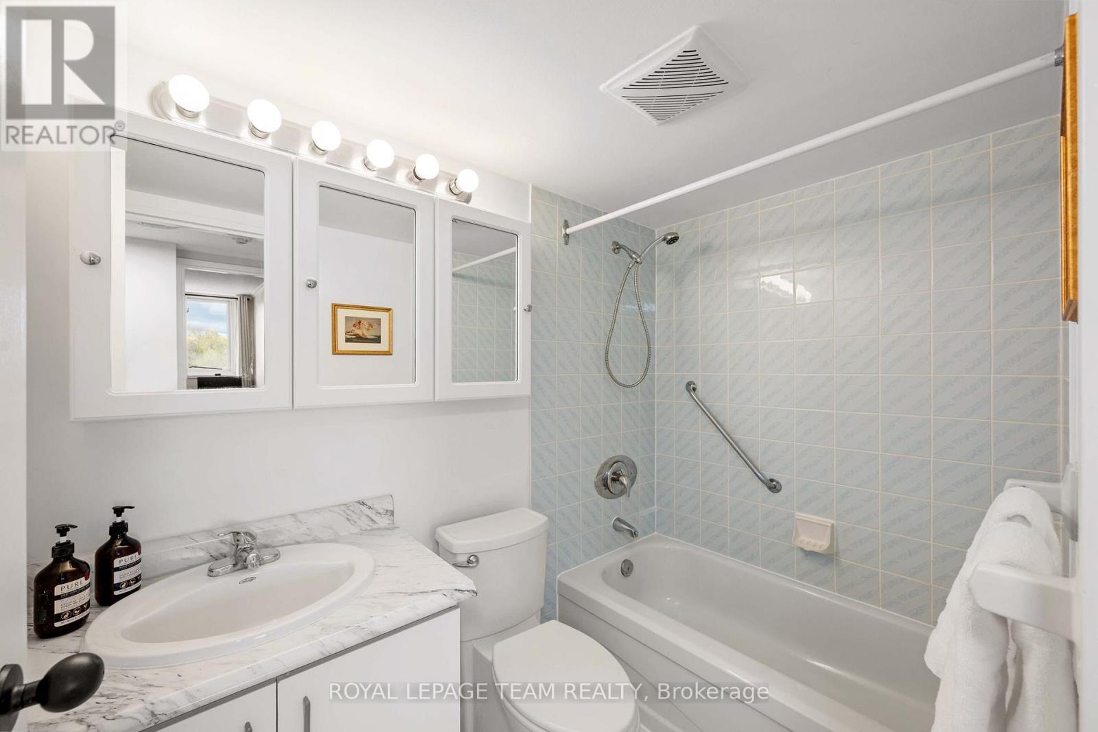 402 - 1705 Playfair Drive, Ottawa, Ontario  K1H 8P6 - Photo 23 - X13123952