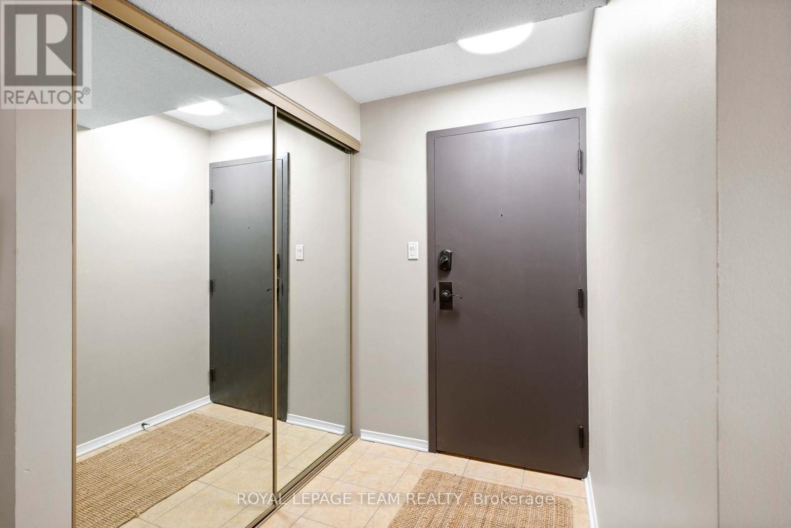 402 - 1705 Playfair Drive, Ottawa, Ontario  K1H 8P6 - Photo 6 - X13123952