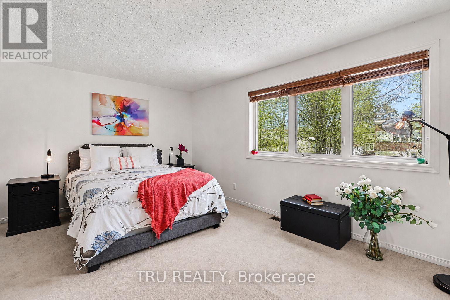 1120 Chimney Hill Way, Ottawa, Ontario  K1J 8Z6 - Photo 13 - X13124060