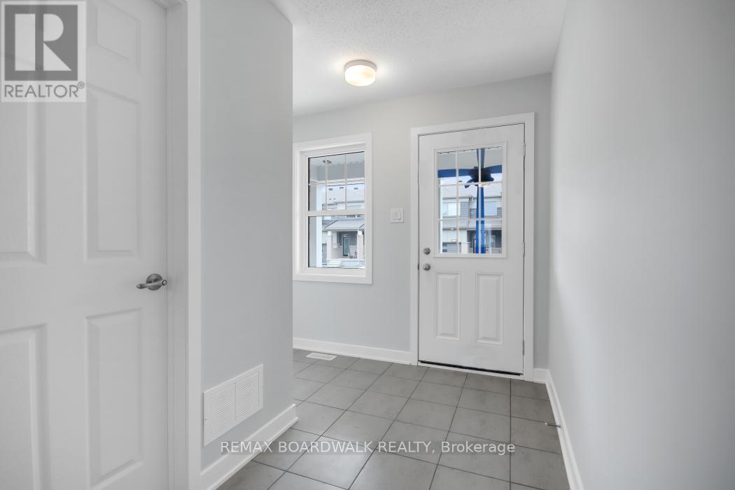 132 Yearling Circle, Ottawa, Ontario  K0A 2Z0 - Photo 6 - X13124066