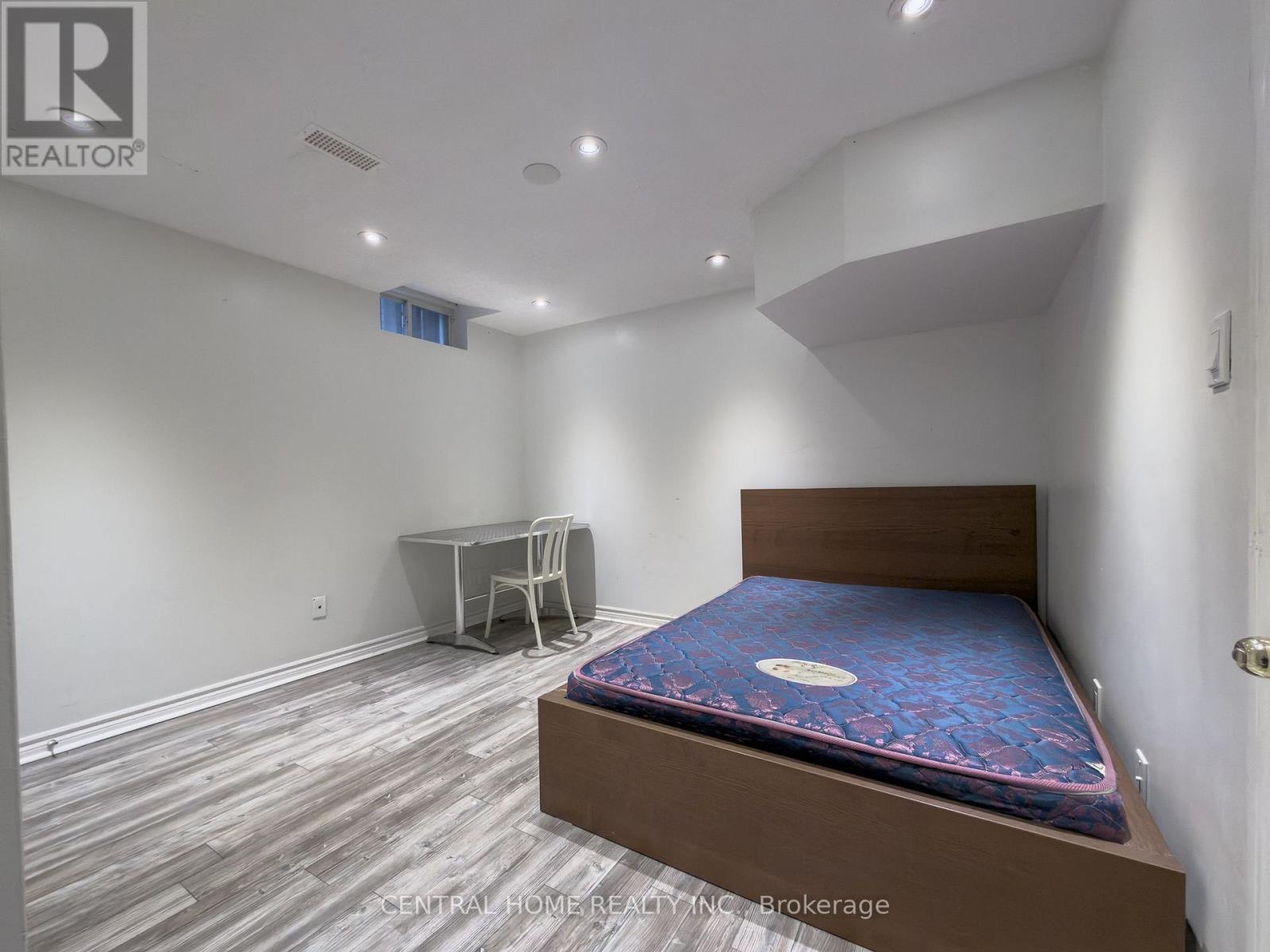 Bsmt - 25 Eastvale Drive, Markham, Ontario  L3S 4N9 - Photo 12 - N13119394