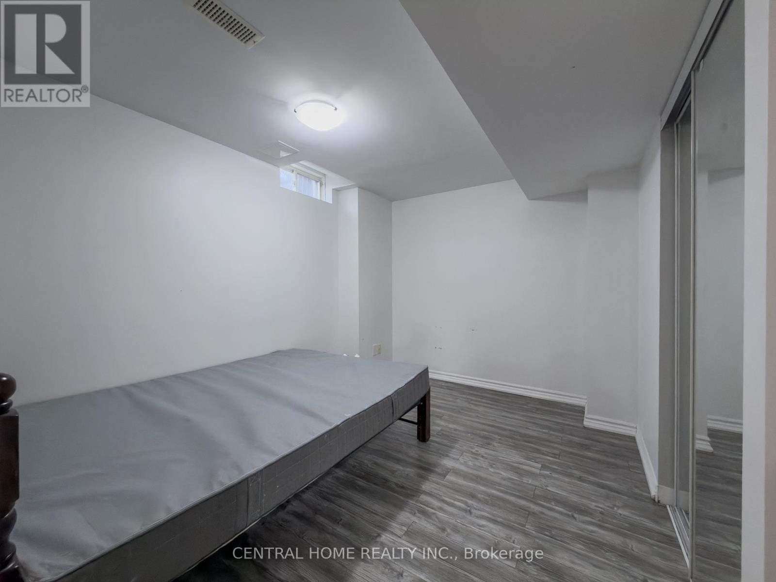Bsmt - 25 Eastvale Drive, Markham, Ontario  L3S 4N9 - Photo 17 - N13119394