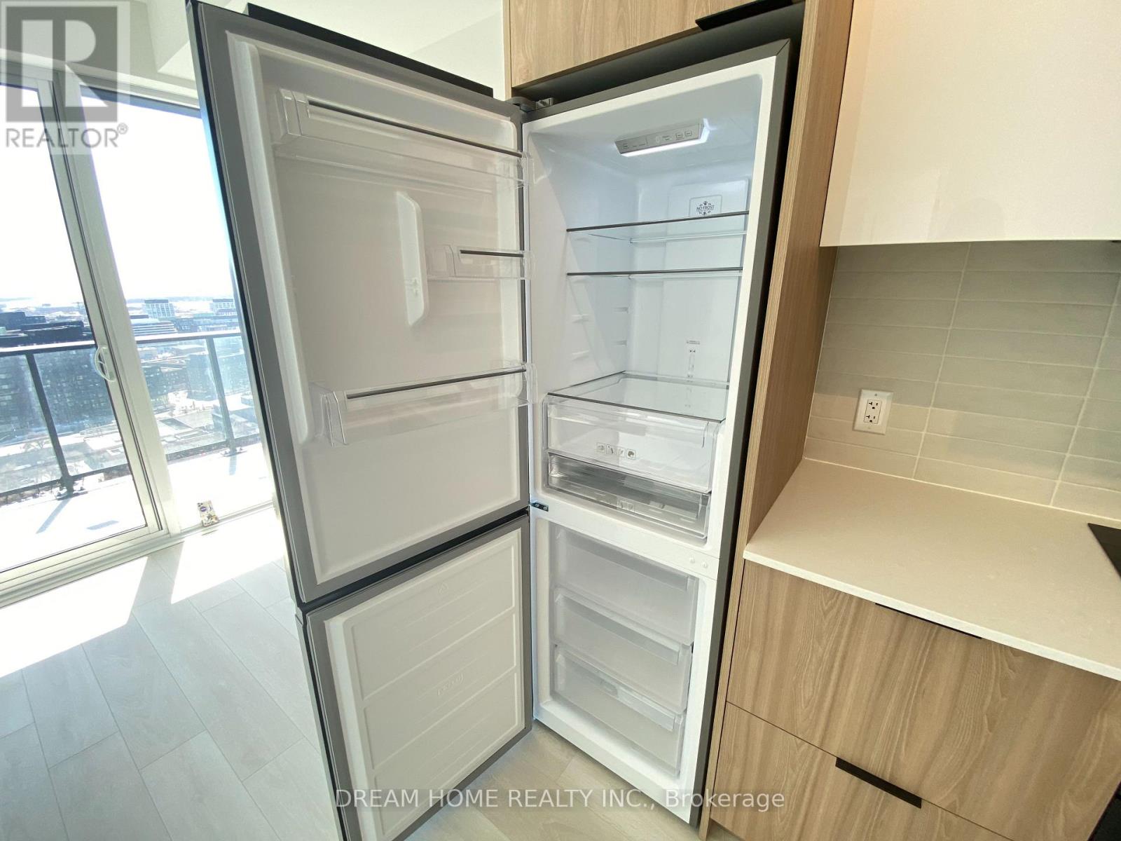 911 - 5 Defries Street, Toronto, Ontario  M5A 0W7 - Photo 14 - C13123996