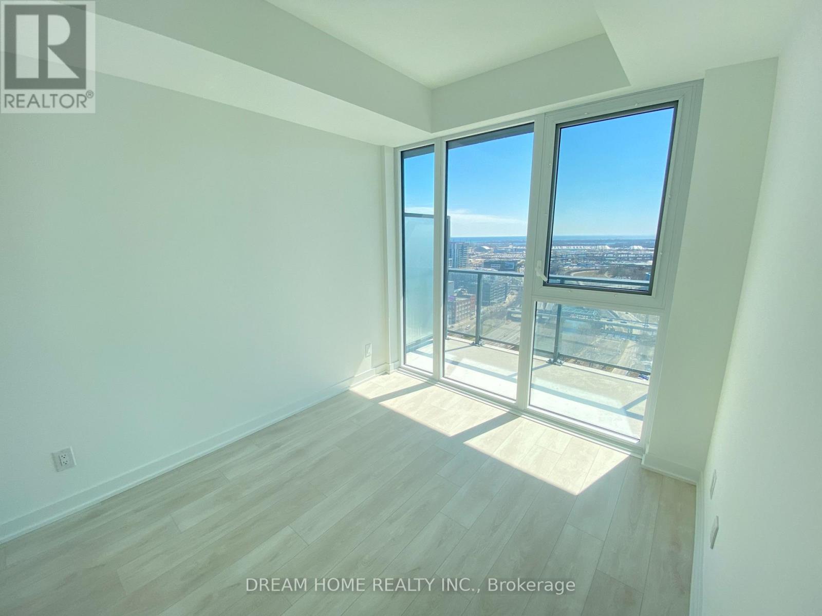 911 - 5 Defries Street, Toronto, Ontario  M5A 0W7 - Photo 8 - C13123996