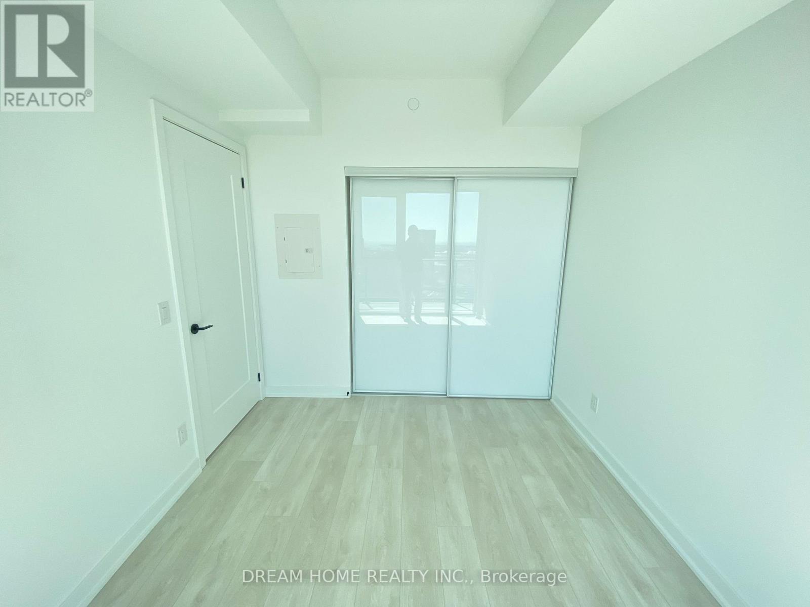 911 - 5 Defries Street, Toronto, Ontario  M5A 0W7 - Photo 9 - C13123996