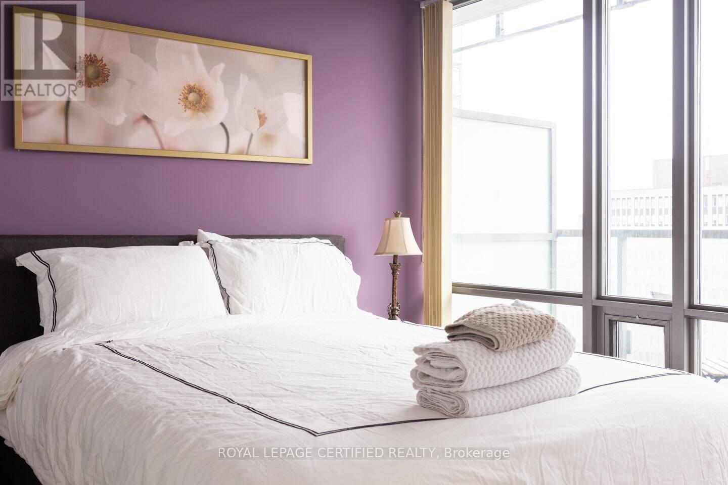 3210 - 38 Grenville Street, Toronto, Ontario  M4Y 3G5 - Photo 14 - C13124002