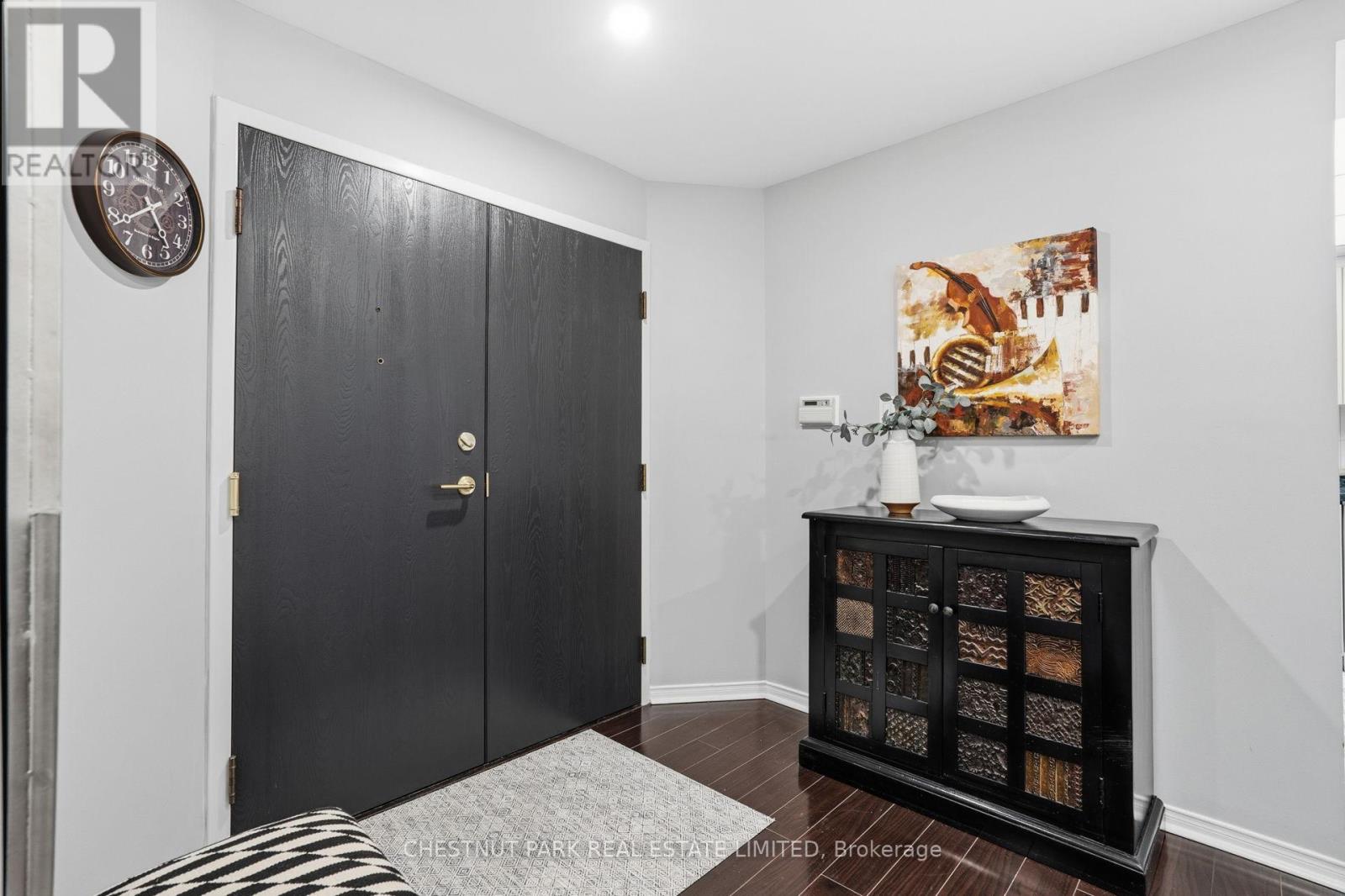 1206 - 211 St Patrick Street, Toronto, Ontario  M5T 2Y9 - Photo 5 - C13124068