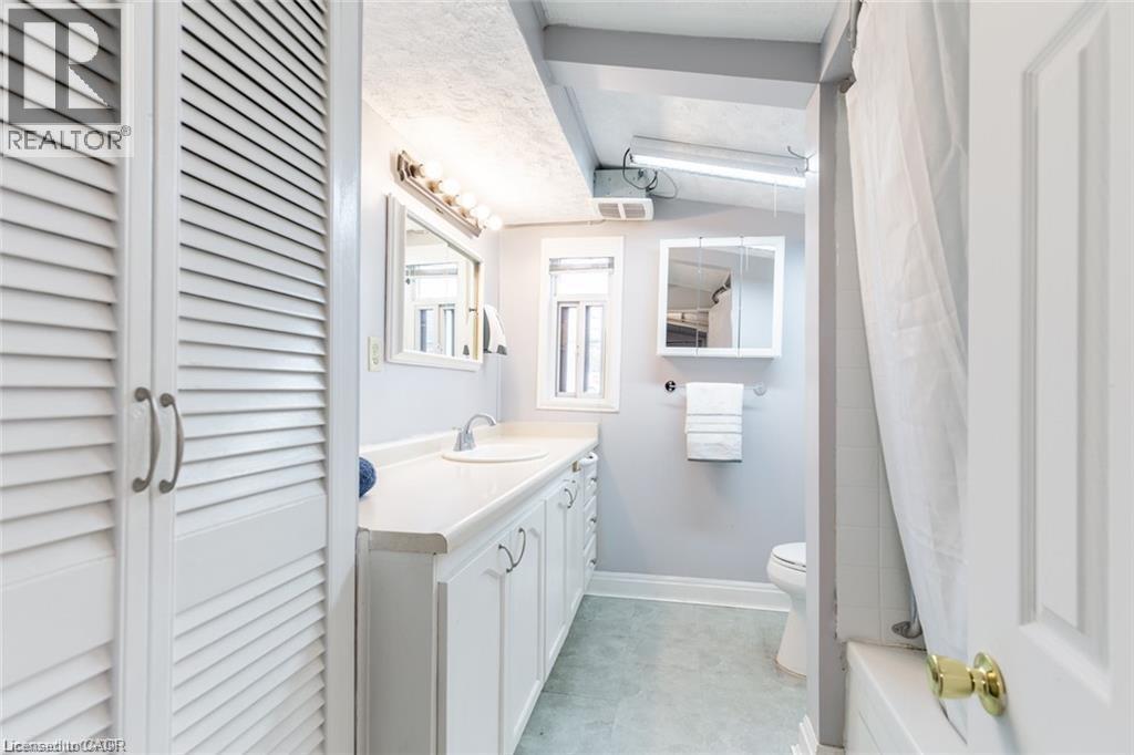 355 Jones Road, Hamilton, Ontario  L8E 5N2 - Photo 12 - 40813337