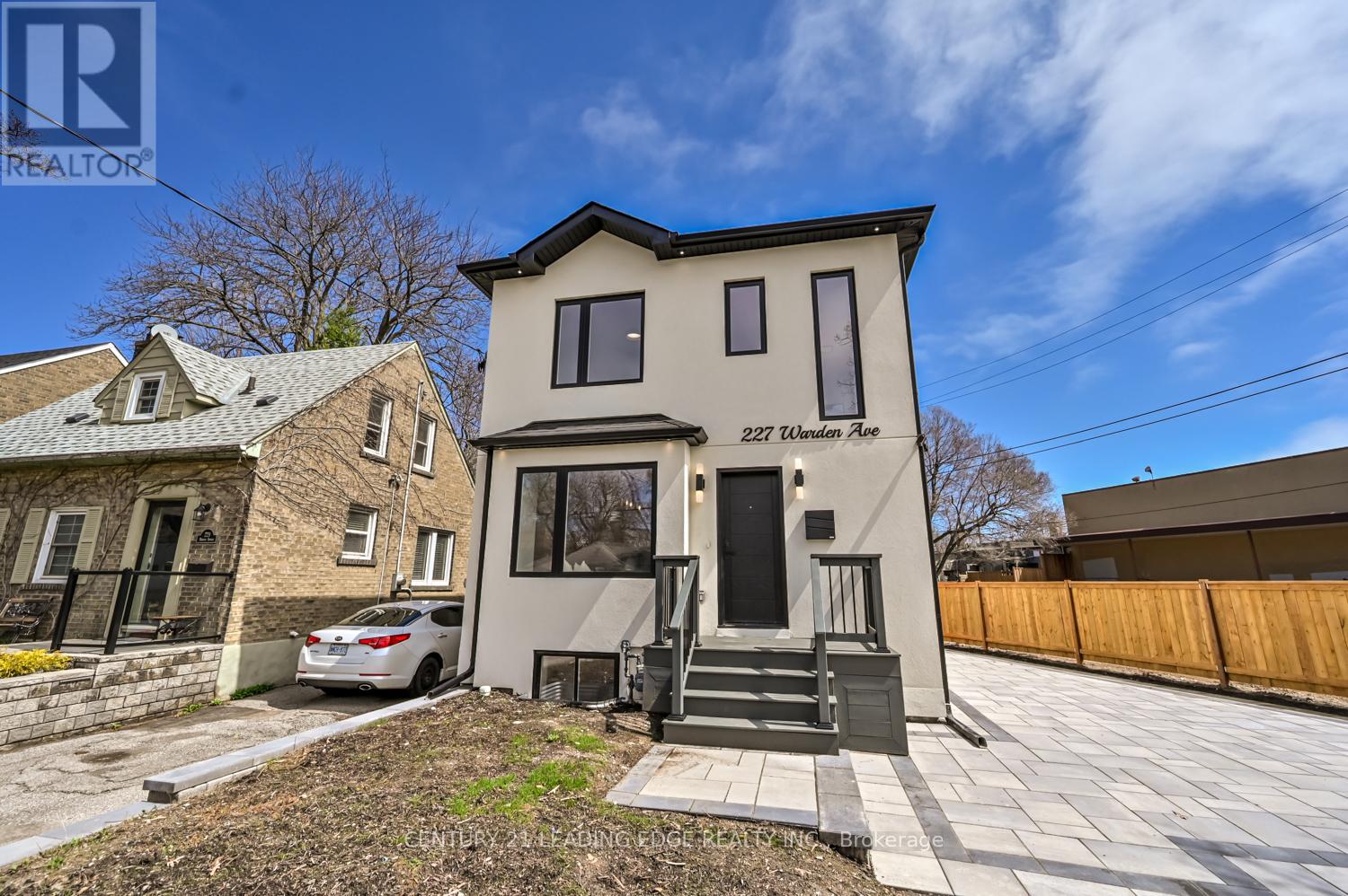 227 Warden Avenue, Toronto, Ontario  M1N 2Z6 - Photo 3 - E13123866