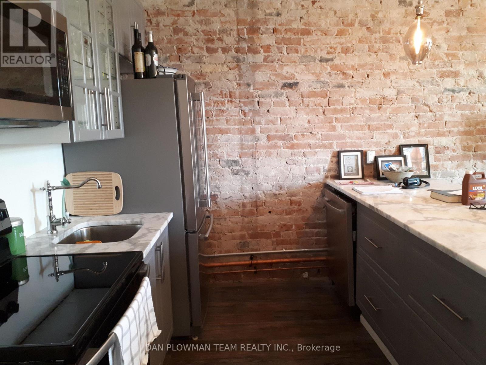 8-10 Simcoe Street N, Oshawa, Ontario  L1G 4R8 - Photo 4 - E13123980