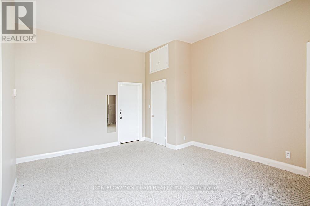 8-10 Simcoe Street N, Oshawa, Ontario  L1G 4R8 - Photo 9 - E13123980