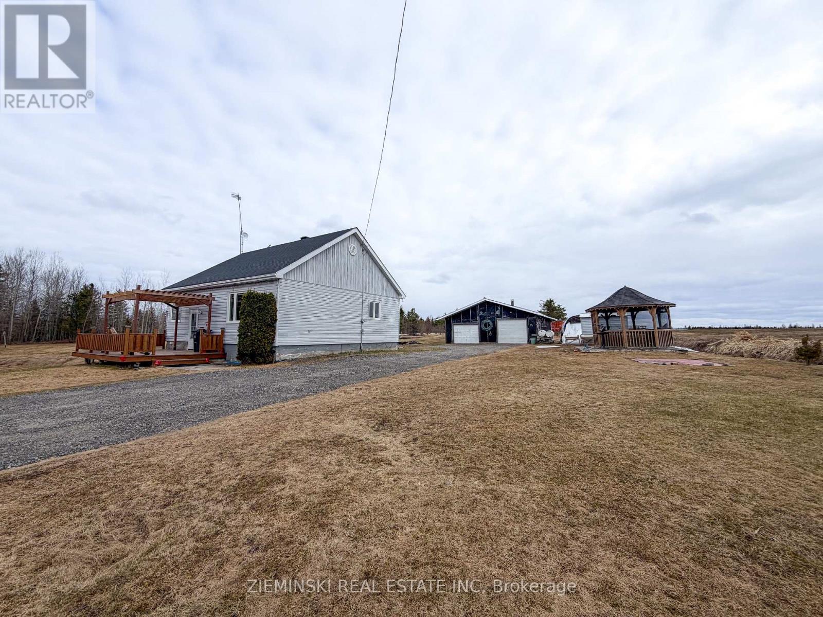 1119 OIL TANK ROAD, Iroquois Falls, Ontario