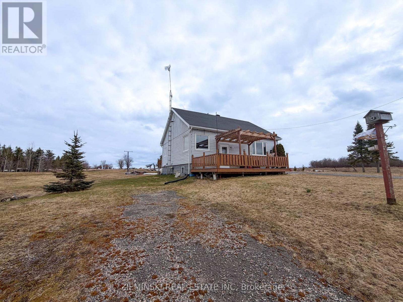 1119 Oil Tank Road, Iroquois Falls, Ontario  P0K 1G0 - Photo 27 - T12529308