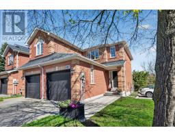 4 - 667 MACNAB GATE, Newmarket, Ontario