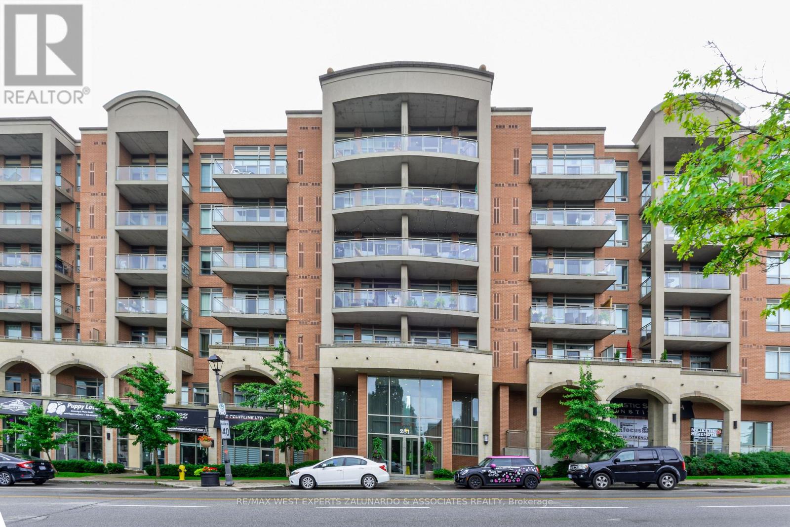 425 - 281 Woodbridge Avenue, Vaughan, Ontario  L4L 0C6 - Photo 2 - N13124062
