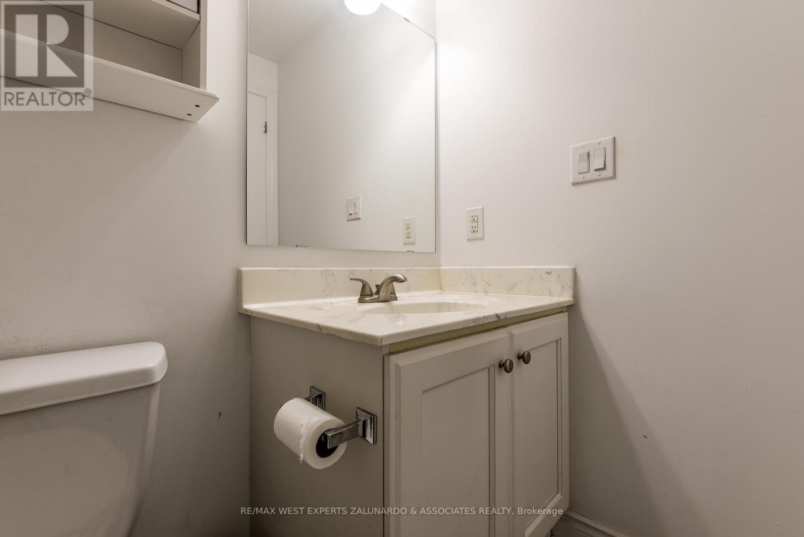 425 - 281 Woodbridge Avenue, Vaughan, Ontario  L4L 0C6 - Photo 21 - N13124062