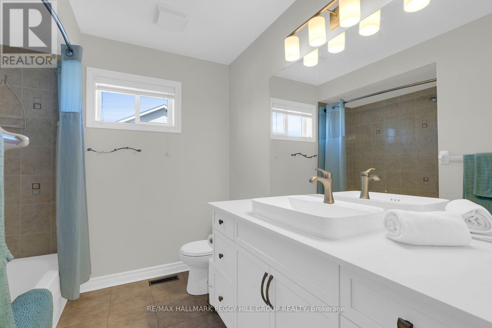 5 Magna Carta Road, Barrie, Ontario  L4M 7H9 - Photo 18 - S13123874