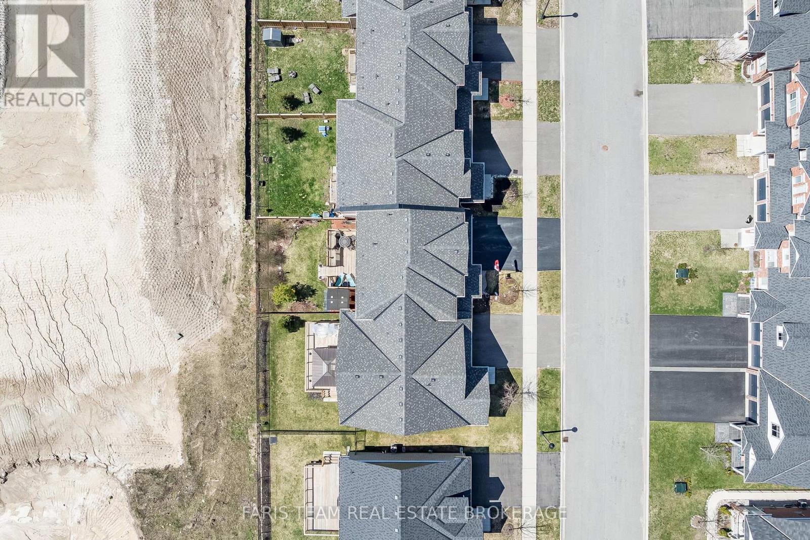 33 Bianca Crescent, Wasaga Beach, Ontario  L9Z 0H6 - Photo 44 - S13124142