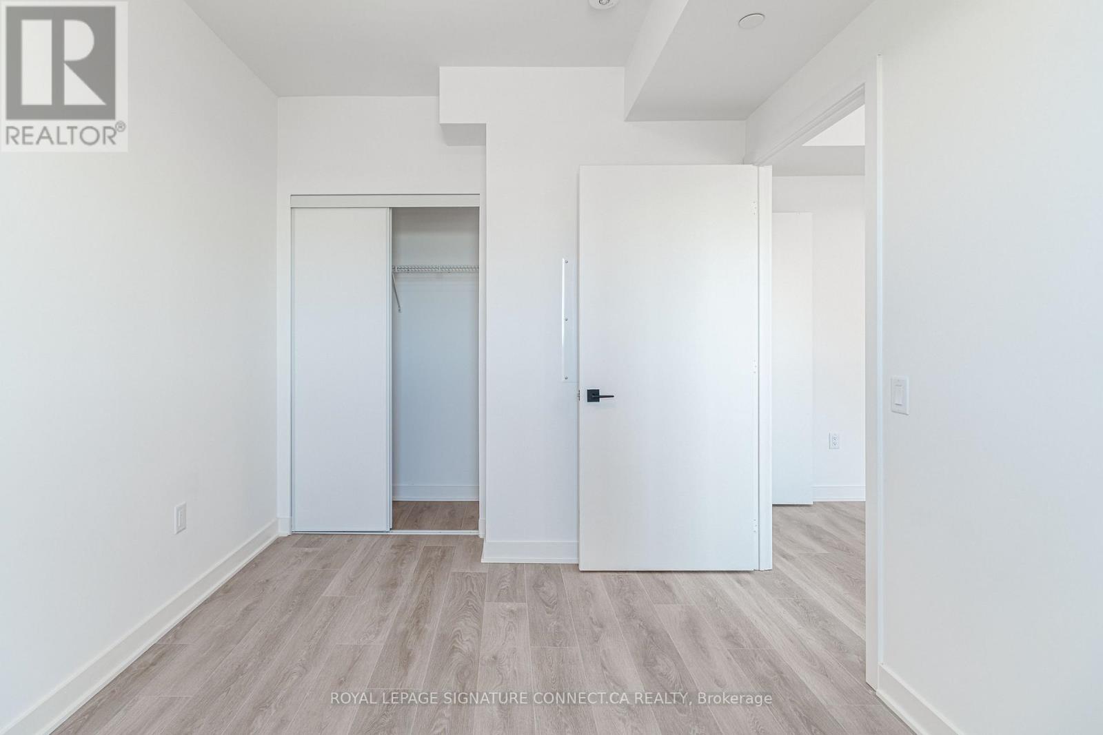 2706 - 1185 Dupont Street, Toronto, Ontario  M6H 0G5 - Photo 10 - W13123936