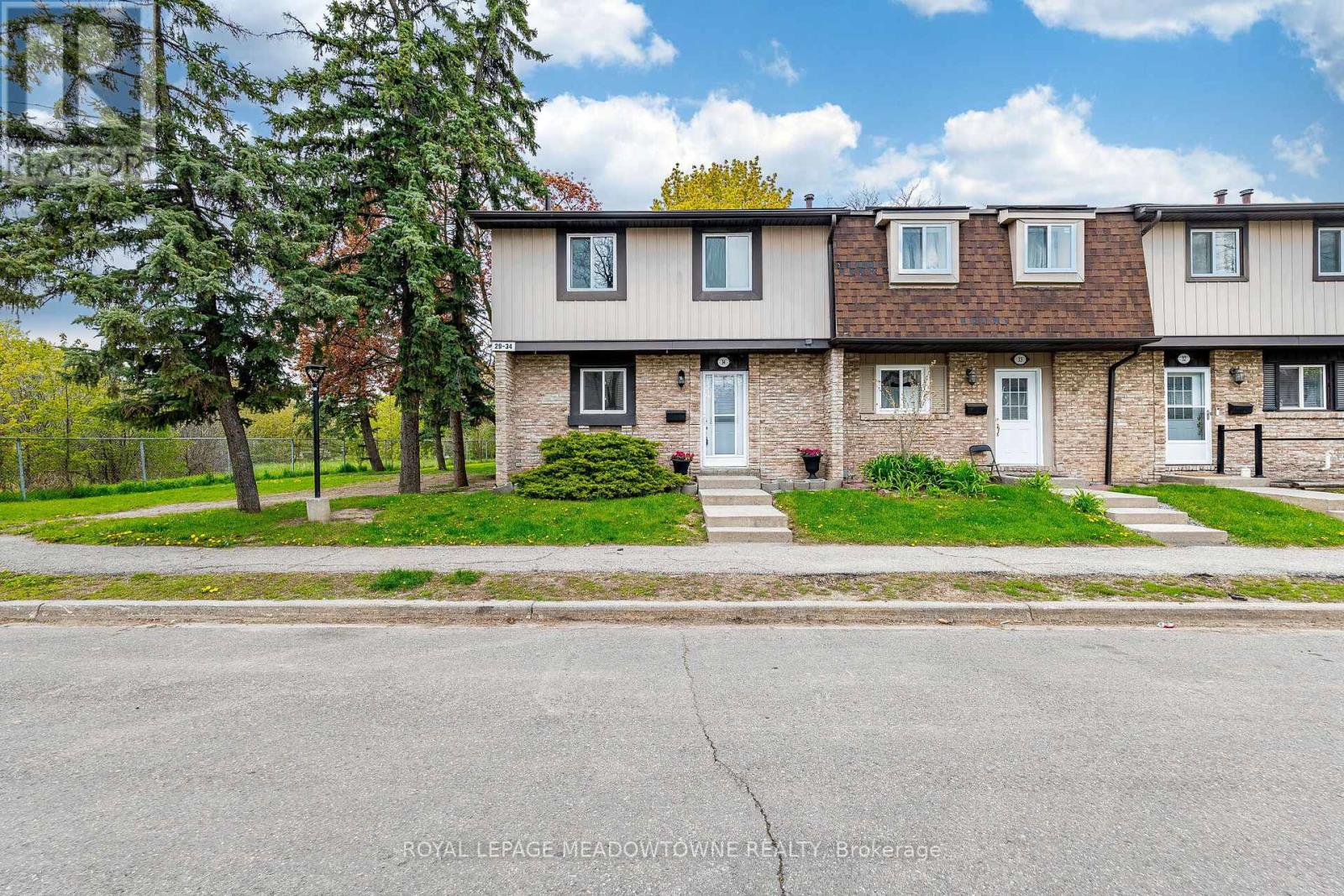 34 - 93 HANSEN ROAD N, Brampton, Ontario