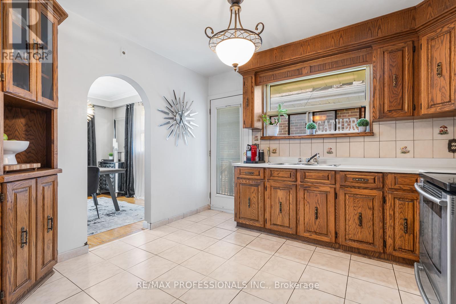 73 Coney Road, Toronto, Ontario  M8Z 2K7 - Photo 15 - W13123988