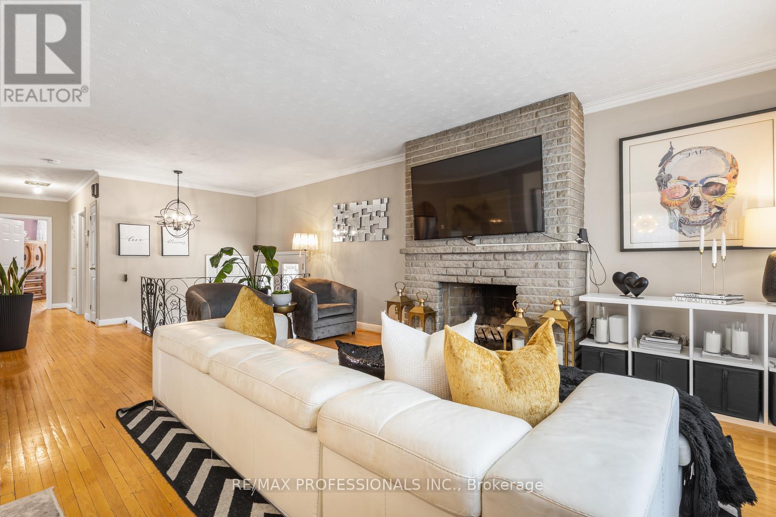 73 Coney Road, Toronto, Ontario  M8Z 2K7 - Photo 6 - W13123988