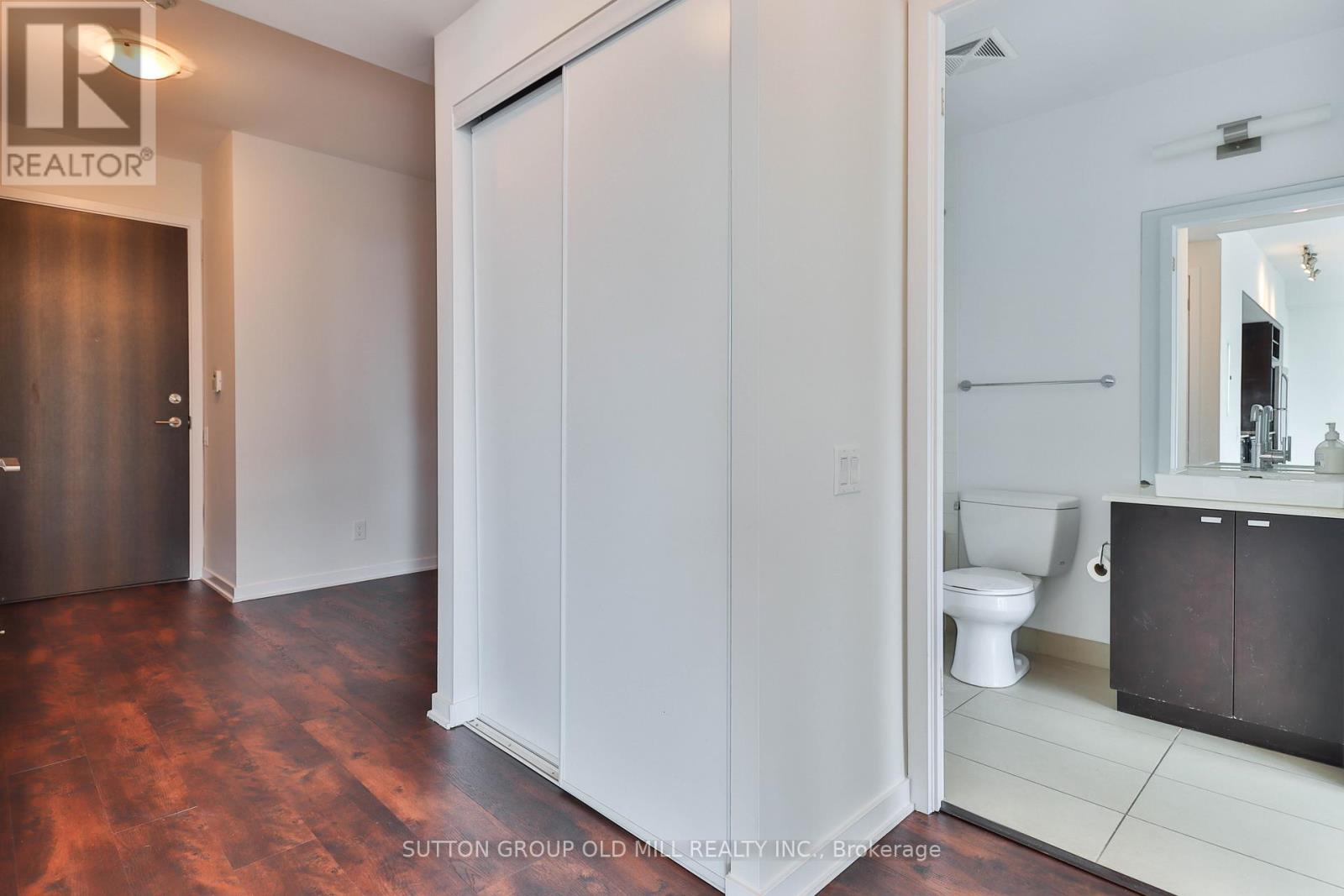 2516 - 105 The Queensway, Toronto, Ontario  M6S 5B5 - Photo 12 - W13123994