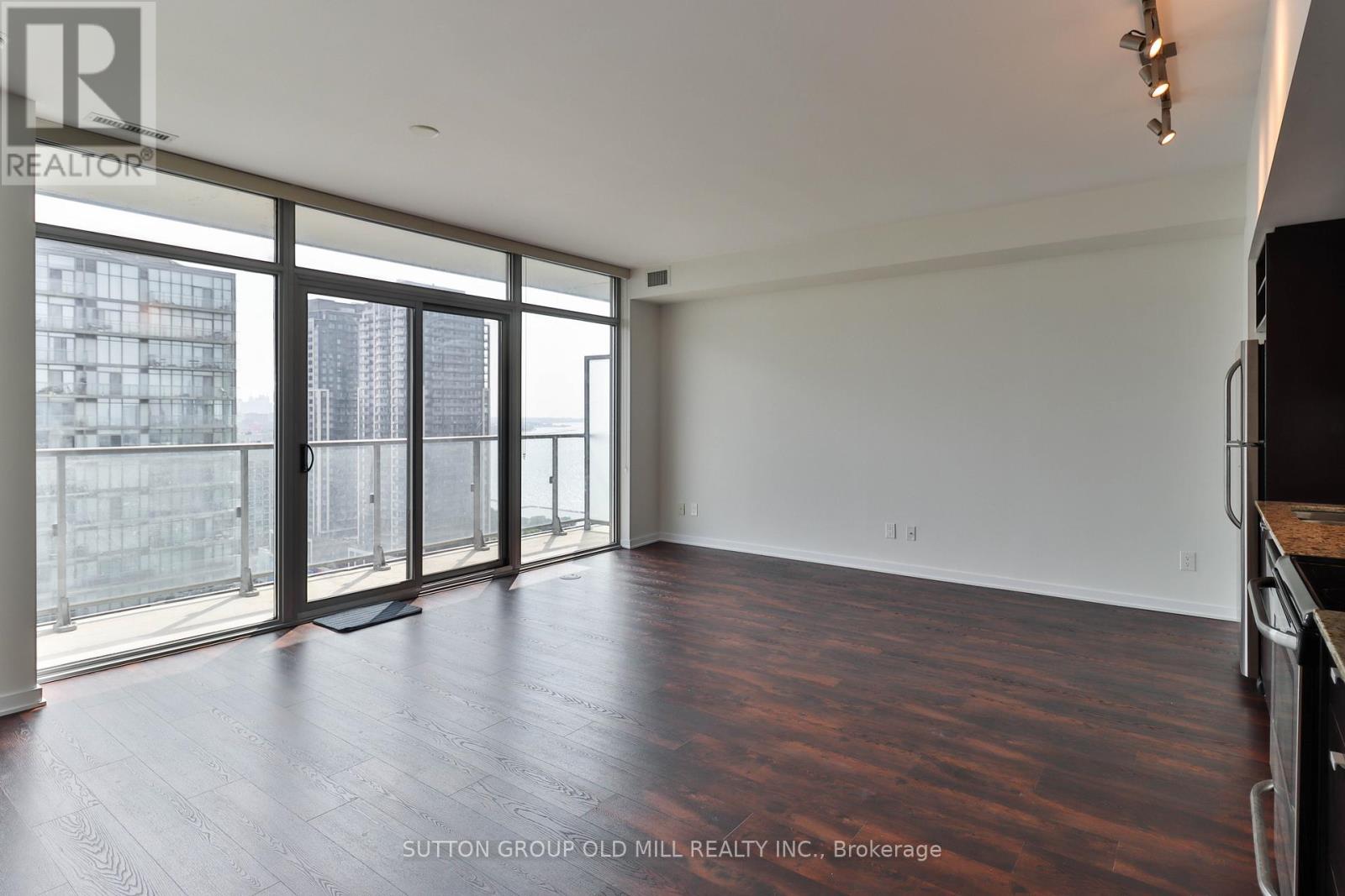 2516 - 105 The Queensway, Toronto, Ontario  M6S 5B5 - Photo 9 - W13123994