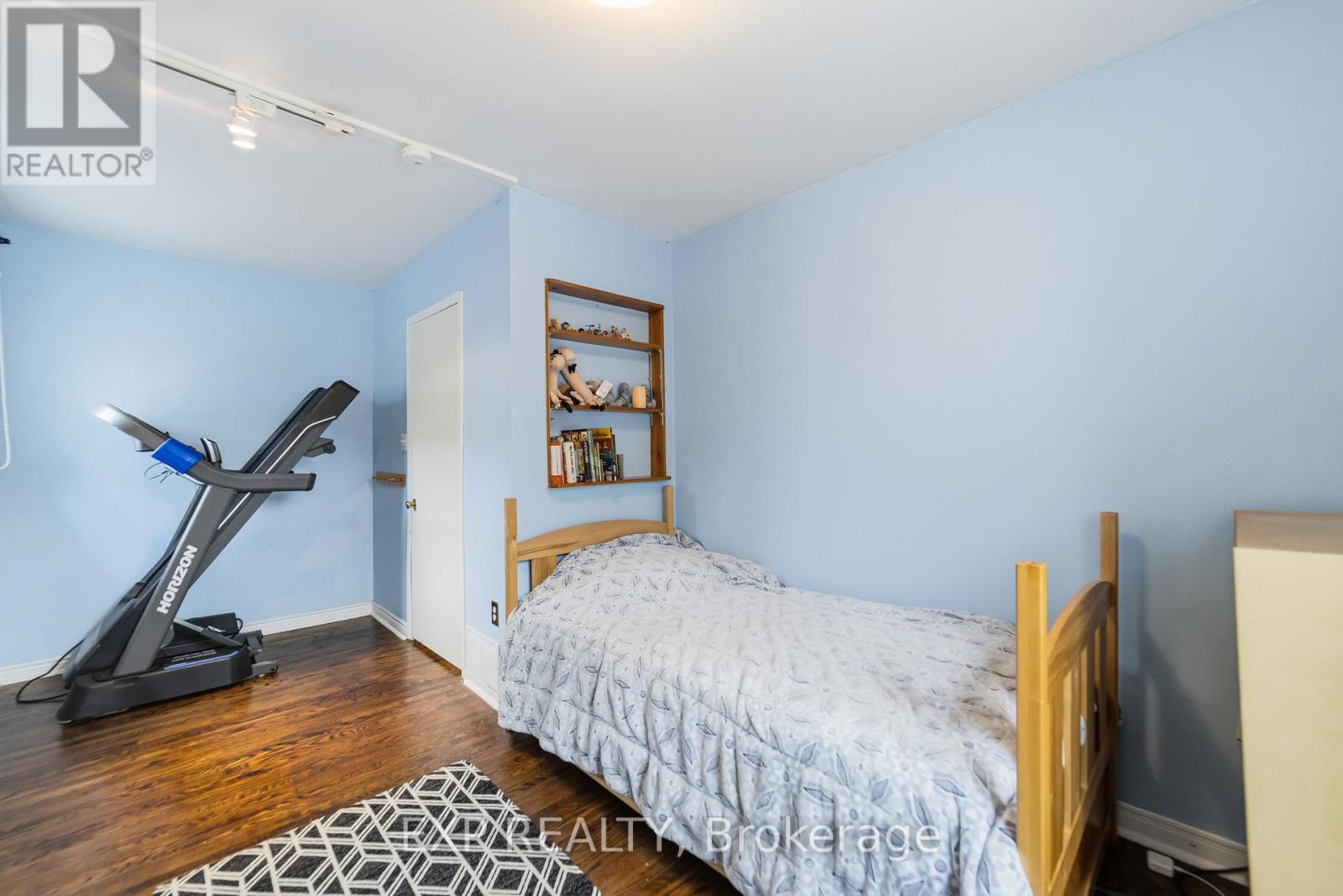 42 Clissold Road N, Toronto, Ontario  M8Z 4T5 - Photo 12 - W13124036