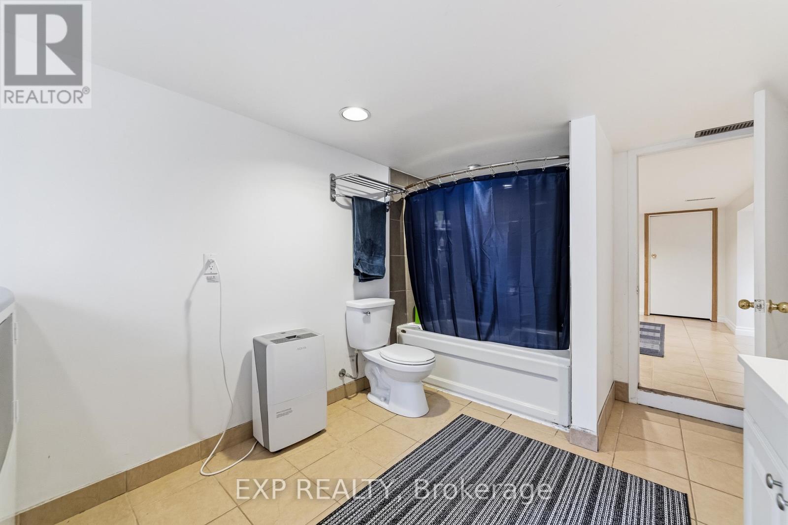 42 Clissold Road N, Toronto, Ontario  M8Z 4T5 - Photo 24 - W13124036