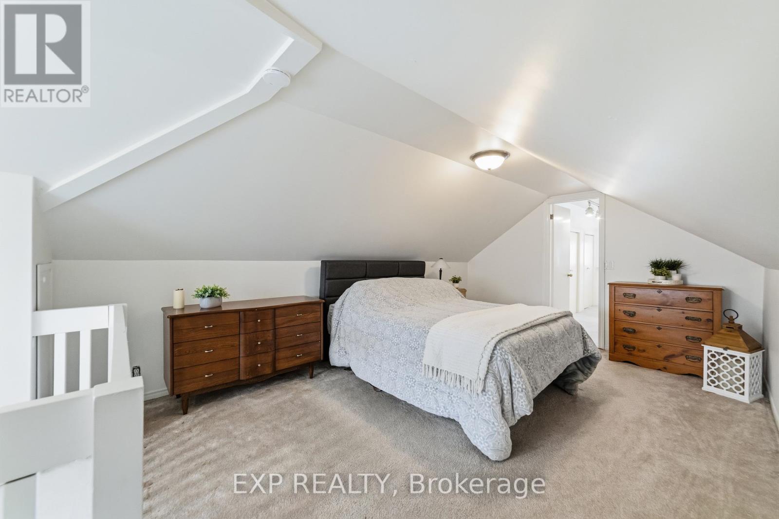 42 Clissold Road N, Toronto, Ontario  M8Z 4T5 - Photo 27 - W13124036