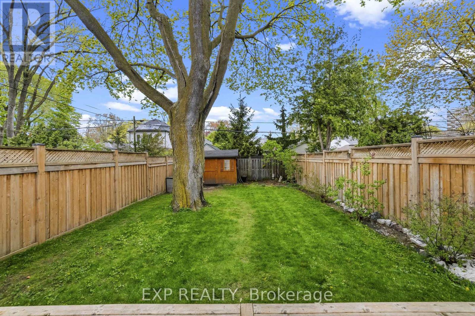 42 Clissold Road N, Toronto, Ontario  M8Z 4T5 - Photo 31 - W13124036