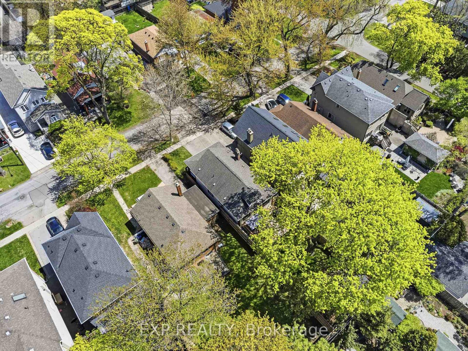 42 Clissold Road N, Toronto, Ontario  M8Z 4T5 - Photo 40 - W13124036