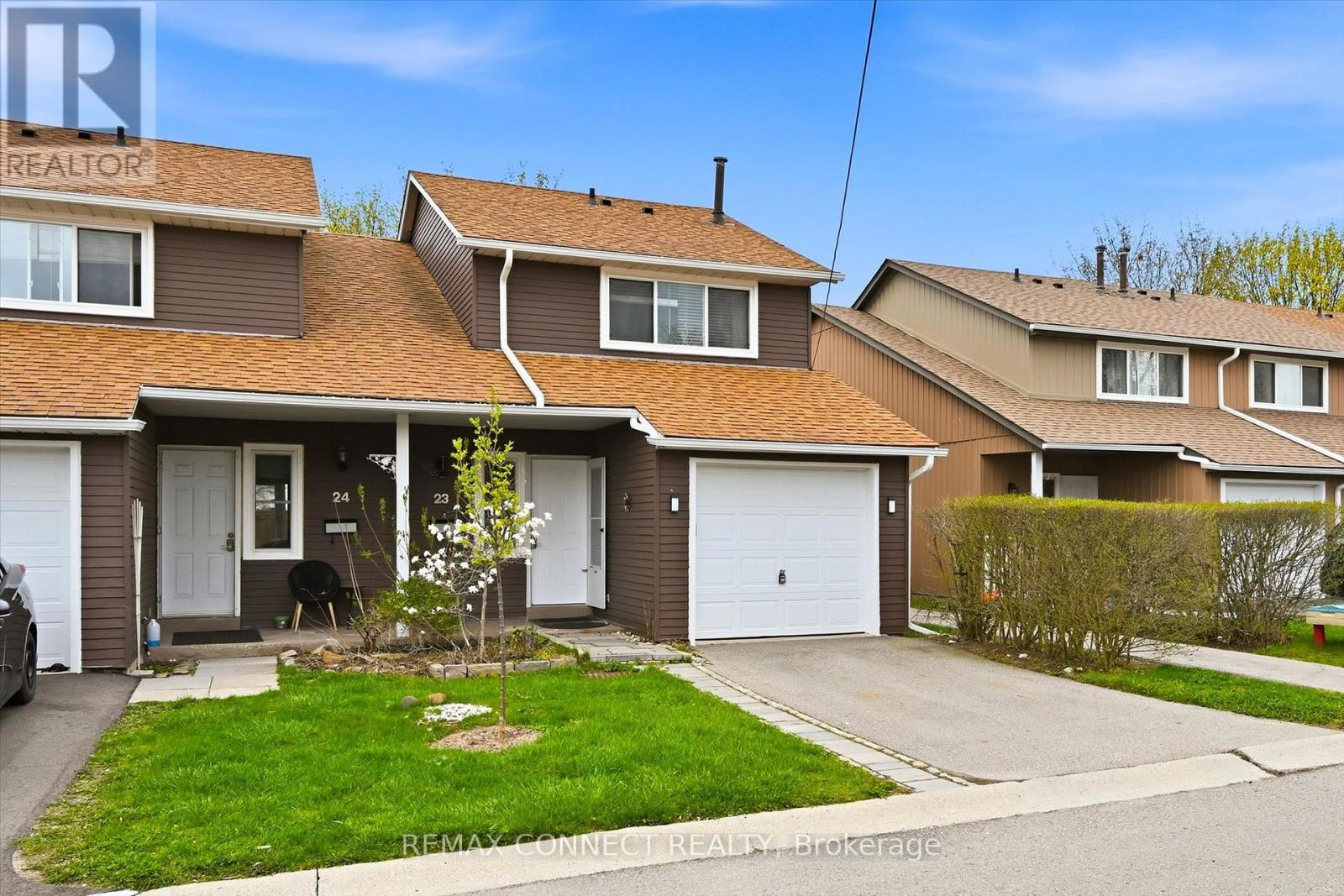 23 - 2185 Fairchild Boulevard, Burlington, Ontario  L7P 3P6 - Photo 2 - W13124050