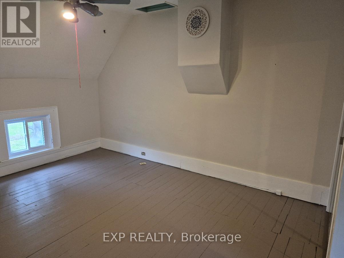 10577 Moun Main Street, North Dundas, Ontario  K0E 1W0 - Photo 10 - X13087712