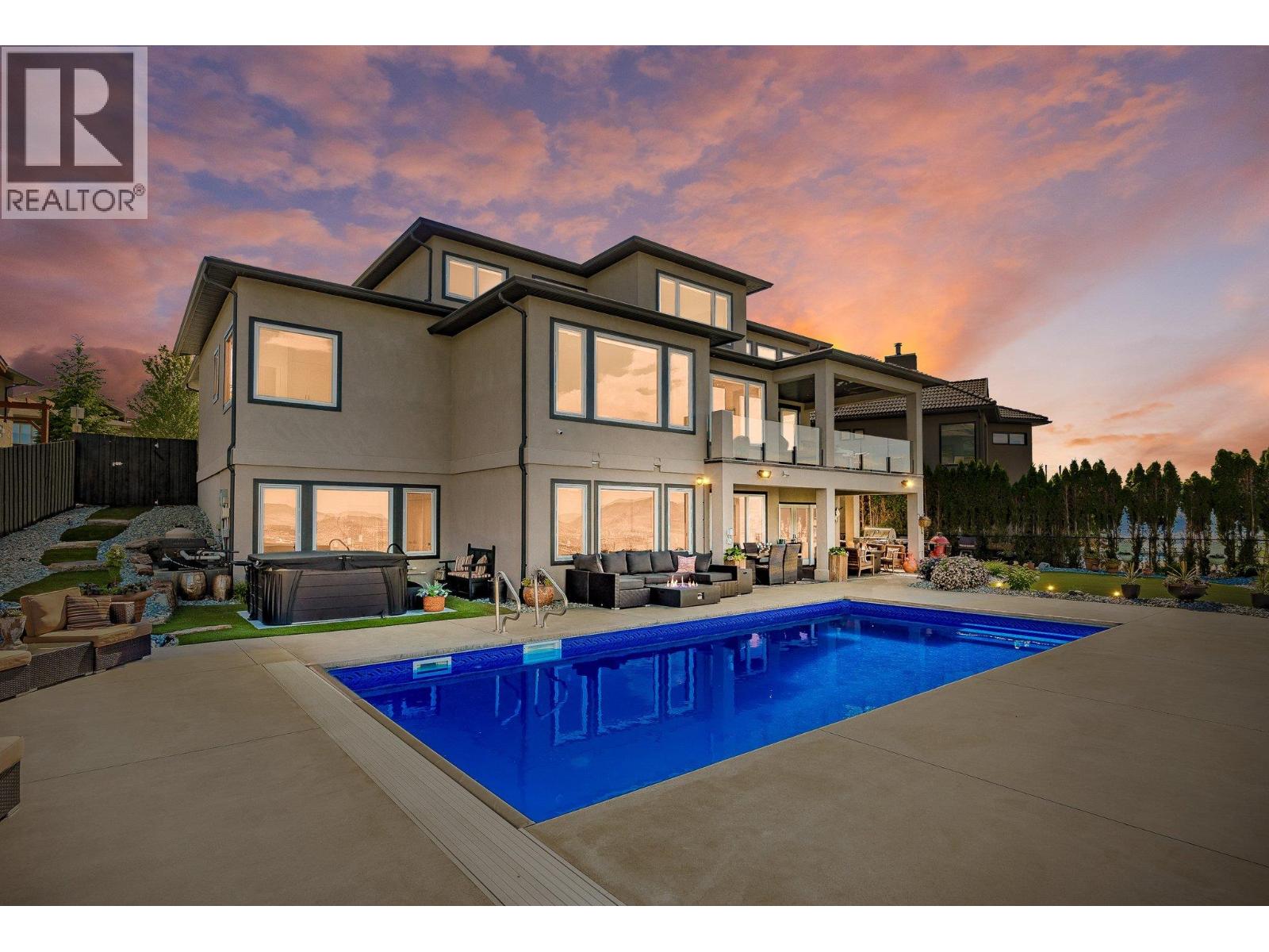 750 Kuipers Crescent, Kelowna, British Columbia  V1W 5H4 - Photo 3 - 10371831