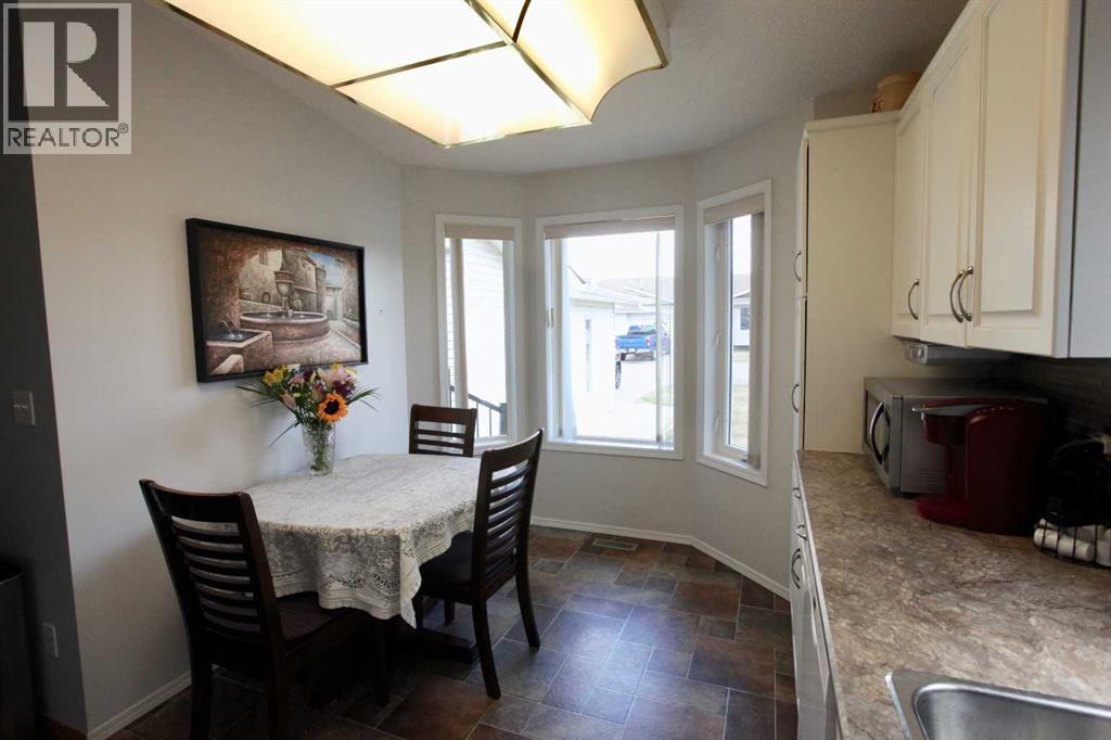 15, 180 Park Drive, Whitecourt, Alberta  T7S 1S5 - Photo 5 - A2310071
