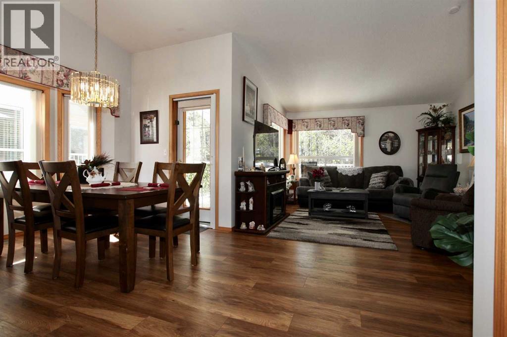 15, 180 Park Drive, Whitecourt, Alberta  T7S 1S5 - Photo 7 - A2310071