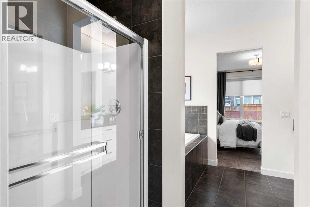 25 Fireside Landing, Cochrane, Alberta  T4C 0V9 - Photo 27 - A2285252