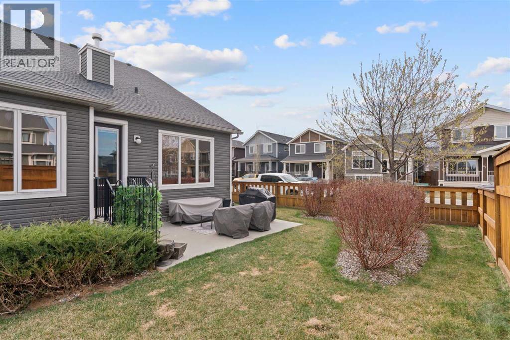 25 Fireside Landing, Cochrane, Alberta  T4C 0V9 - Photo 44 - A2285252