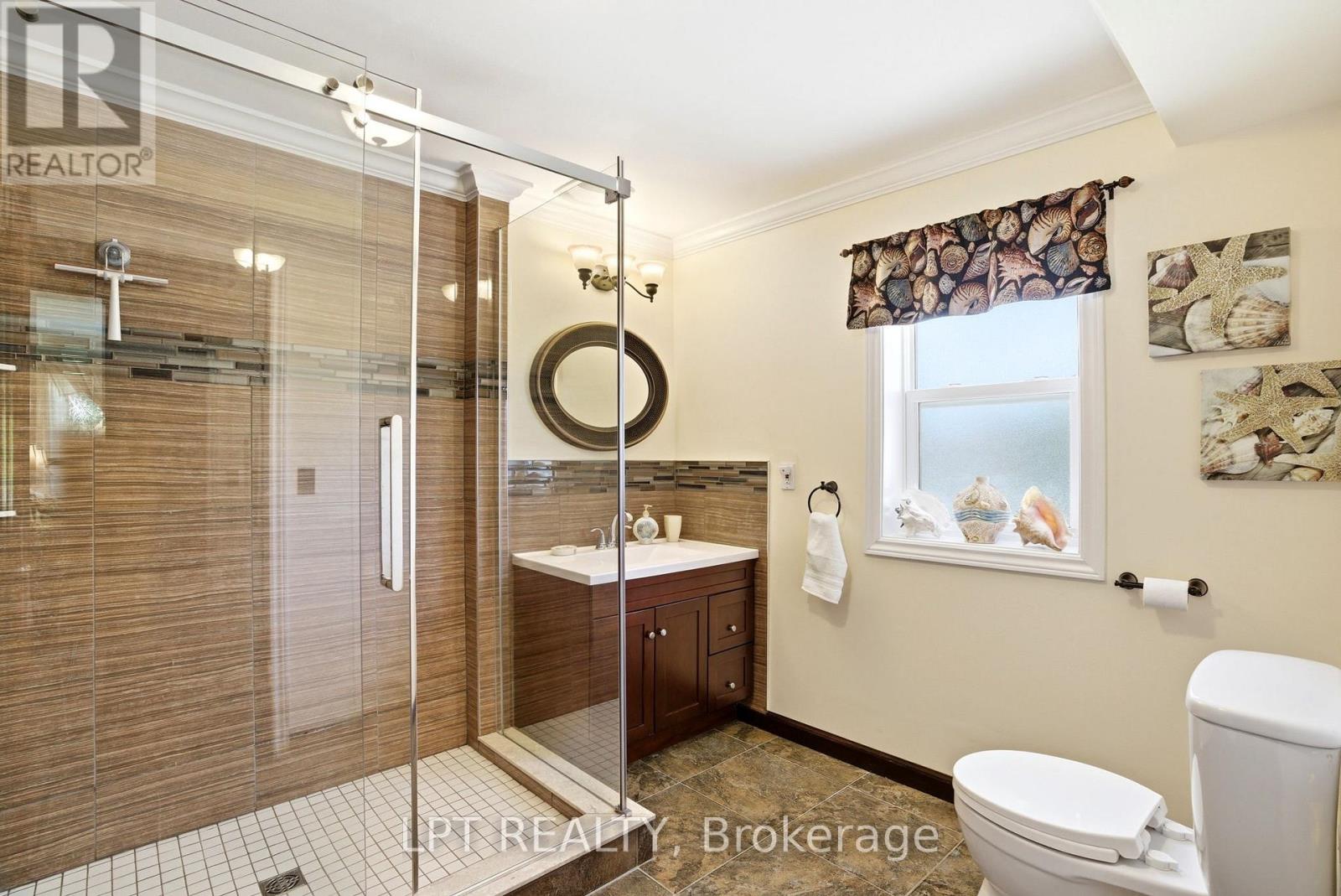 9996 Huron Street, Lambton Shores, Ontario  N0M 2L0 - Photo 17 - X13124180